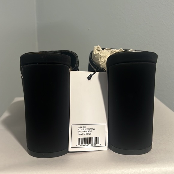 Juicy Couture Black White Girly Open Toe Heeled Sandal - Picture 6 of 12